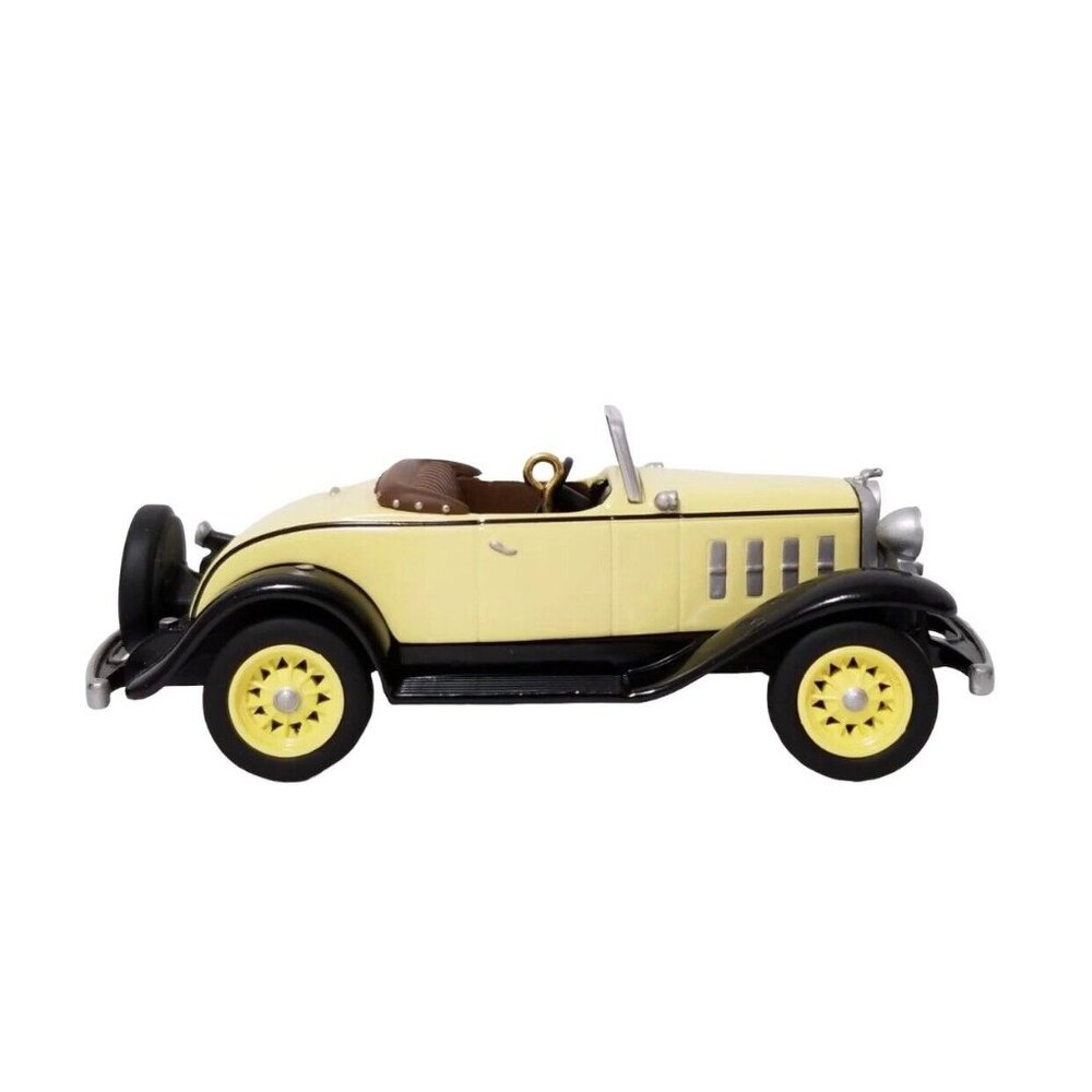 1999 Hallmark Keepsake Ornament  1932 Chevy Standard Sports Roadster Die Cast - Picture 3 of 11